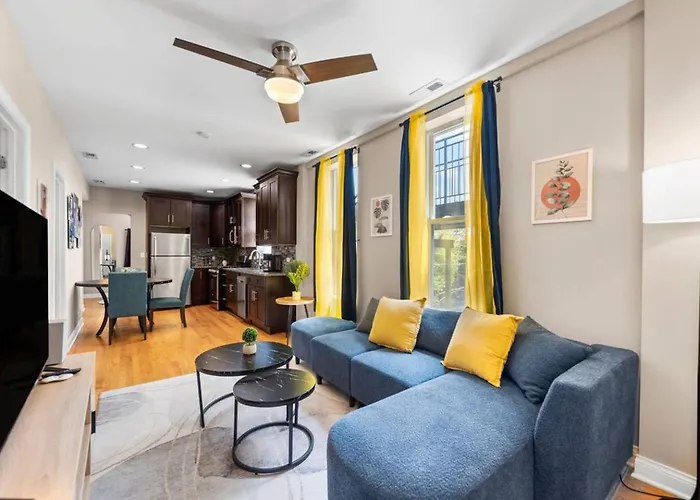 Apartamento The Bucklogan Nest Sleeps 6 Walk To Blue Line -